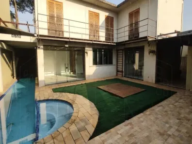 Casa com 3 Quartos à venda, 240m² no Indianópolis, São Paulo