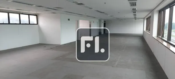 Sala Comercial para alugar, 500m² no Tamboré, Barueri