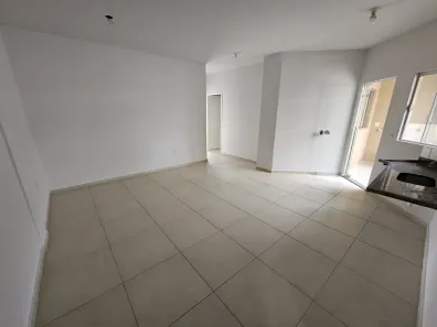 Apartamento com 2 Quartos para alugar, 67m² no Centro, Campo Grande