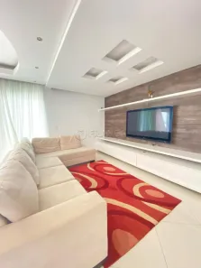 Sobrado com 3 Quartos à venda, 380m² no Jardim Terras de São João, Jacareí