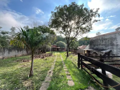 Fazenda/Sítio com 3 Quartos à venda, 200m² no Estância Lago Azul (Ártemis), Piracicaba