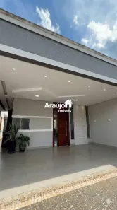 Casa com 3 Quartos à venda, 123m² no Plano Diretor Sul, Palmas