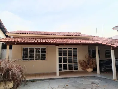 Casa com 3 Quartos à venda, 110m² no Plano Diretor Sul, Palmas
