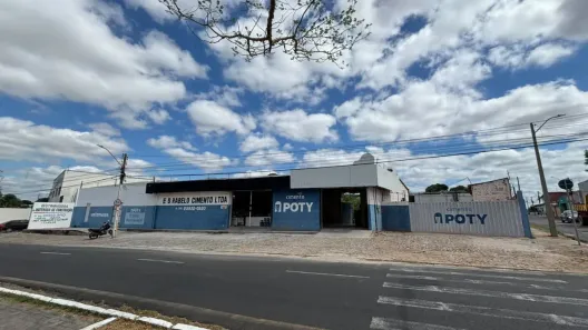 Galpão/Depósito/Armazém com 6 Quartos para alugar, 3300m² no Piçarreira, Teresina