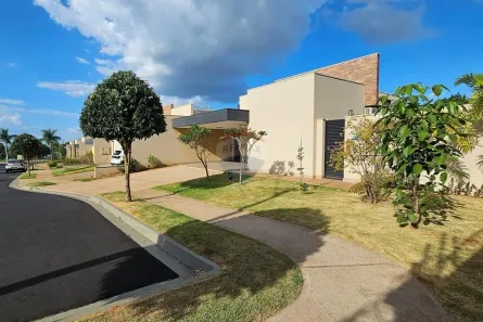Casa de Condomínio com 3 Quartos à venda, 160m² no Fazenda Santa Maria, Cravinhos