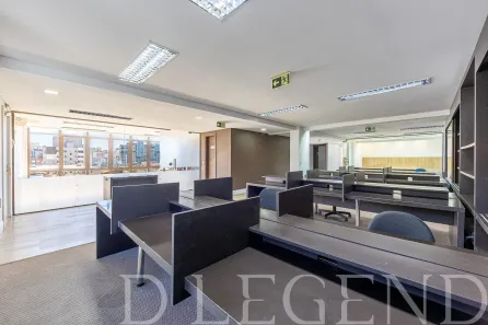 Sala Comercial para alugar, 254m² no Praia de Belas, Porto Alegre