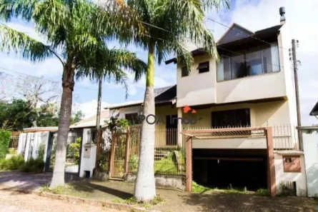 Casa com 3 Quartos para venda ou aluguel, 330m² no Teresópolis, Porto Alegre