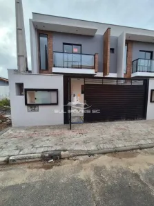 Sobrado com 3 Quartos à venda, 104m² no São João, Itajaí