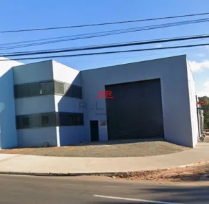Galpão/Depósito/Armazém para alugar, 242m² no Jardim Carvalho, Bauru