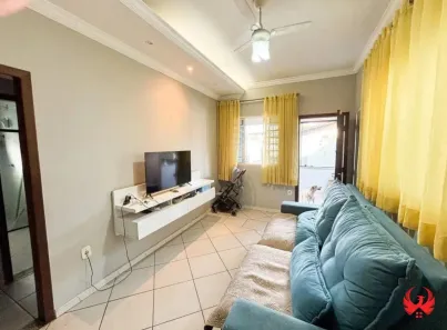 Casa com 3 Quartos à venda, 400m² no Novo Progresso, Contagem