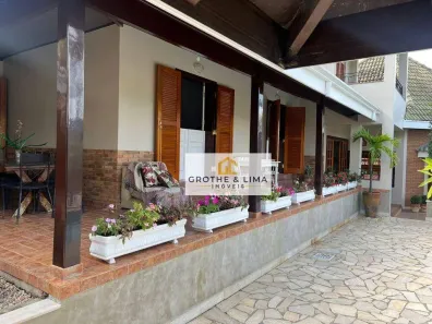 Casa de Condomínio com 6 Quartos à venda, 535m² no Vila Zezé, Jacareí