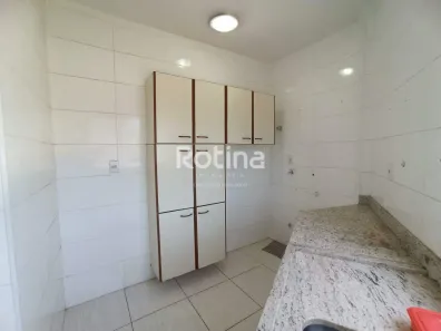 Apartamento com 2 Quartos para alugar, 60m² no Santa Mônica, Uberlândia