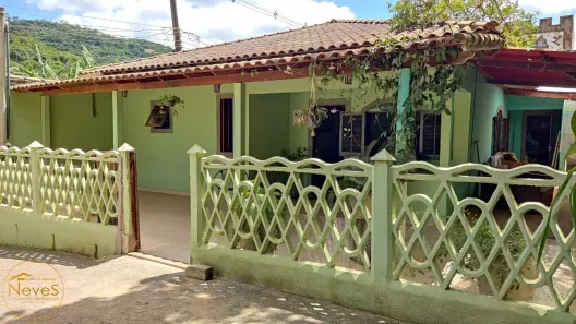 Casa com 3 Quartos à venda, 162m² no Maravilha, Paty do Alferes