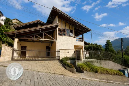 Casa com 3 Quartos à venda, 233m² no Wunderwald, Pomerode