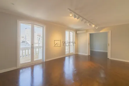 Apartamento com 2 Quartos para alugar, 203m² no Cerqueira César, São Paulo