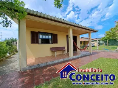 Casa com 2 Quartos à venda, 176m² no Praia de Mariluz, Imbé