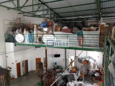 Galpão/Depósito/Armazém à venda, 917m² no Vila Scarpelli, Santo André