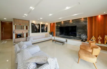 Casa com 3 Quartos à venda, 457m² no São Pedro, Juiz de Fora