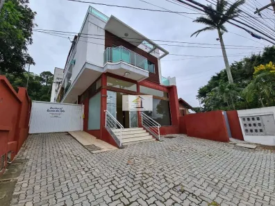 para alugar, 205m² no Ponta de Baixo, São José