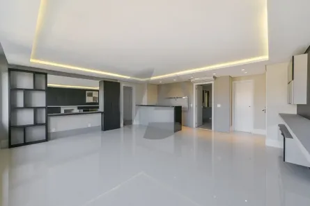 Apartamento com 3 Quartos para alugar, 121m² no Petrópolis, Porto Alegre