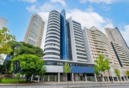Sala Comercial à venda, 52m² no Água Verde, Curitiba