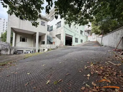 Sobrado com 4 Quartos à venda, 550m² no Vila Ipojuca, São Paulo