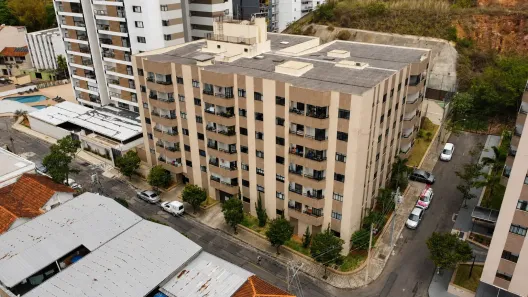 Apartamento com 3 Quartos à venda, 99m² no Granbery, Juiz de Fora