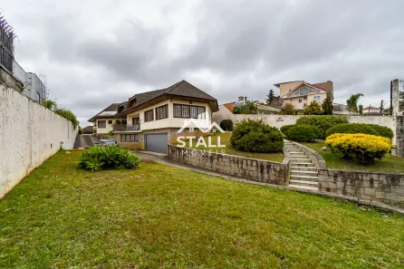 Casa com 4 Quartos à venda, 631m² no Vista Alegre, Curitiba