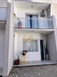 Casa com 2 Quartos à venda, 100m² no Bananeiras, Araruama
