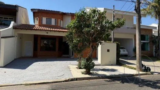 Casa de Condomínio com 3 Quartos para alugar, 237m² no Granja Olga II, Sorocaba