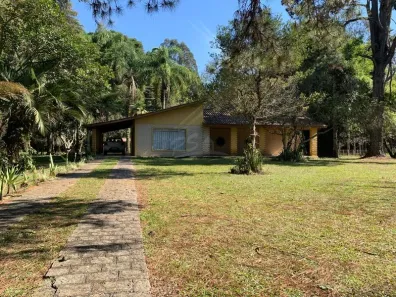 Fazenda/Sítio com 5 Quartos à venda, 118m² no Jardim NESITA, Campina Grande do Sul