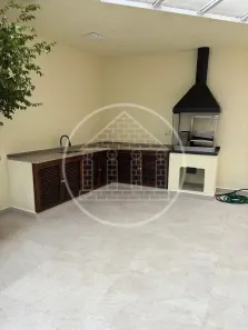 Sobrado com 3 Quartos para alugar, 180m² no Planalto Paulista, São Paulo