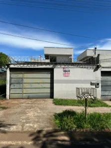 Casa com 3 Quartos à venda, 213m² no Jardim Flamboyant, Senador Canedo