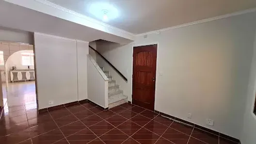 Casa com 3 Quartos à venda, 200m² no Cidade das Flores, Osasco