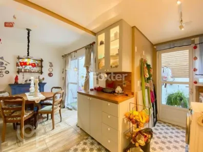 Casa de Condomínio com 3 Quartos à venda, 137m² no Mário Quintana, Porto Alegre