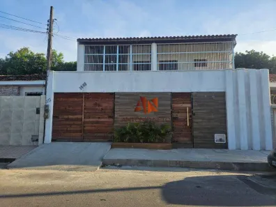 Casa com 7 Quartos à venda, 300m² no Cambeba, Fortaleza