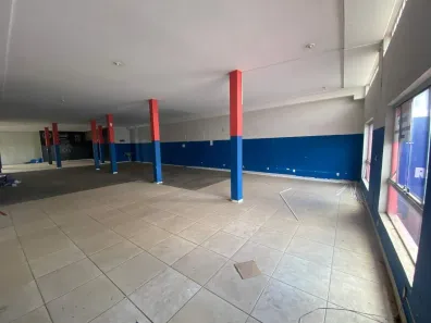 Ponto Comercial com 1 Quarto para alugar, 360m² no Major Prates, Montes Claros