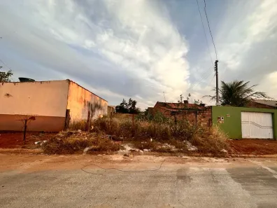 à venda, 250m² no Retiro do Bosque, Aparecida de Goiânia