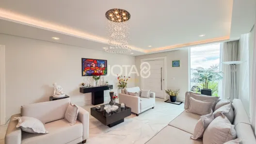 Casa de Condomínio com 4 Quartos à venda, 261m² no São Braz, Curitiba