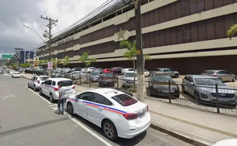 Ponto Comercial para alugar, 28m² no Itaigara, Salvador