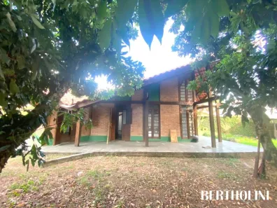 Casa com 3 Quartos à venda, 130m² no Loteamento Bondarovshy, Quatis