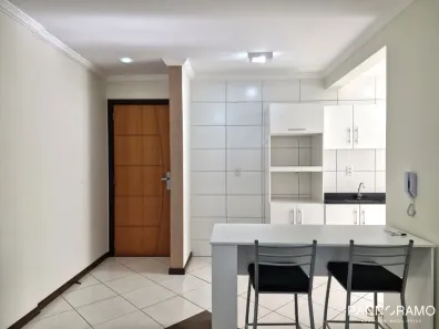 Apartamento com 2 Quartos para alugar, 75m² no Velha, Blumenau