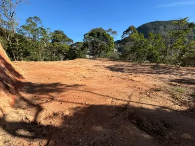 Lote/Terreno à venda, 2140m² no Quitandinha, Petrópolis