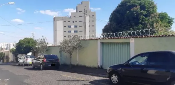 Lote/Terreno à venda, 883m² no Fundinho, Uberlândia