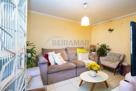 Casa com 3 Quartos à venda, 250m² no Taguatinga Norte, Brasília
