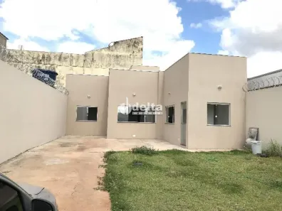 Casa com 3 Quartos à venda, 103m² no Martins, Uberlândia