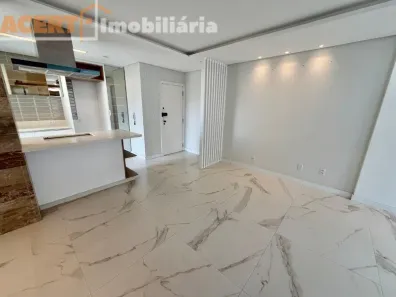Apartamento com 2 Quartos à venda, 81m² no Coqueiros, Florianópolis