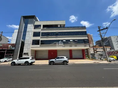à venda, 2017m² no Saraiva, Uberlândia