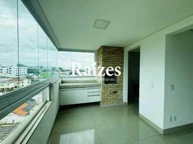 Apartamento com 3 Quartos para alugar, 112m² no Vigilato Pereira, Uberlândia