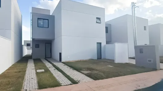 Sobrado com 4 Quartos à venda, 262m² no Jardins Berlim, Senador Canedo